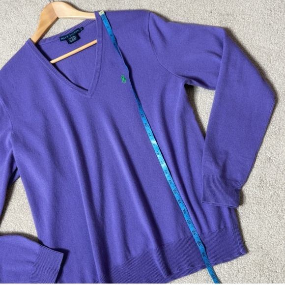 Ralph Lauren Cashmere Sweater V- Neck Purple Banded Bottom Size Large - Picture 11 of 14